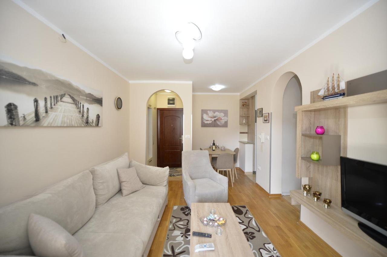 Promenade,5 Min Old Town Apartment Котор Екстериор снимка