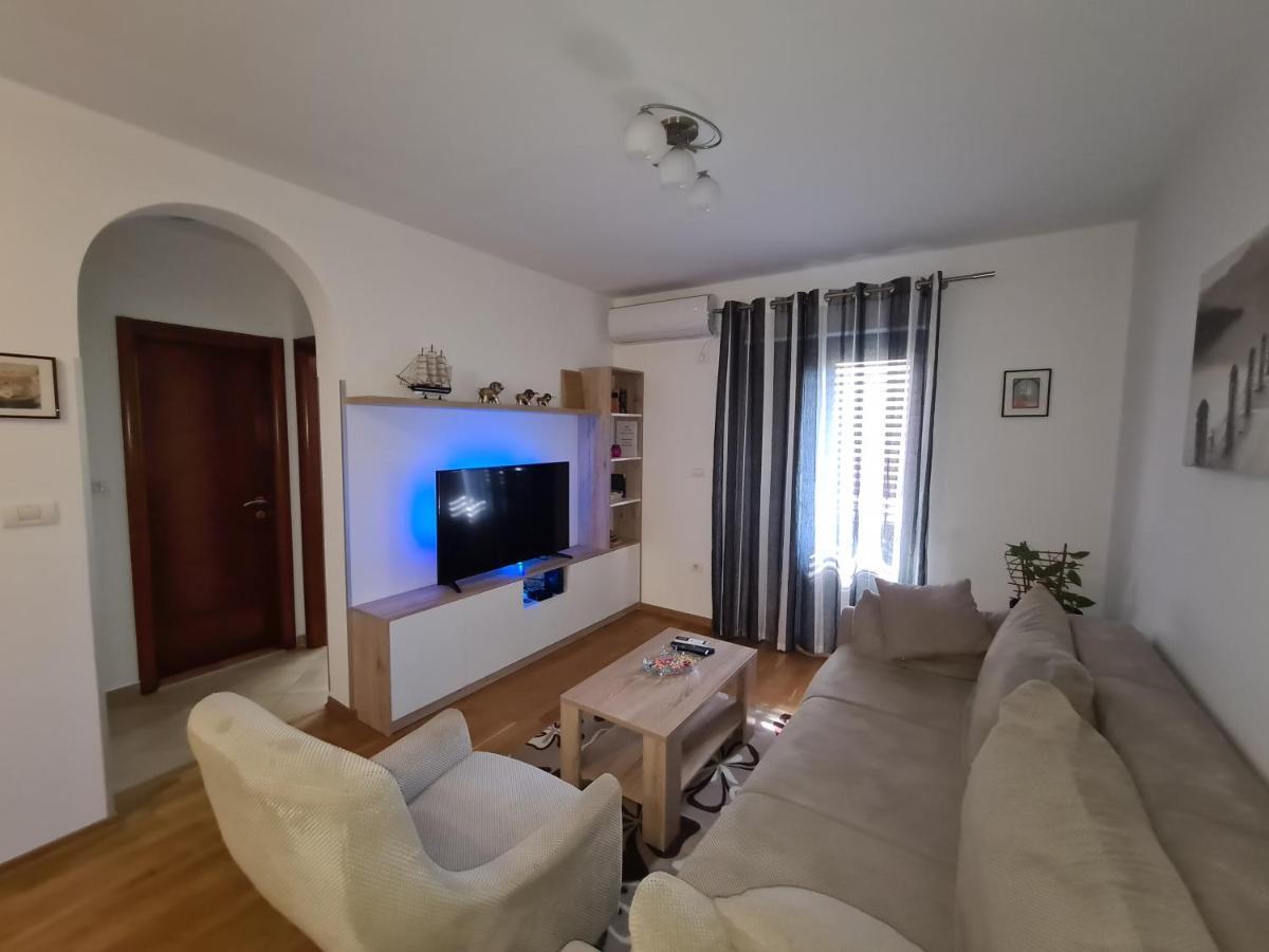 Promenade,5 Min Old Town Apartment Котор Екстериор снимка