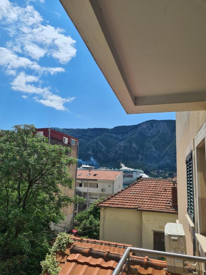 Promenade,5 Min Old Town Apartment Котор Екстериор снимка